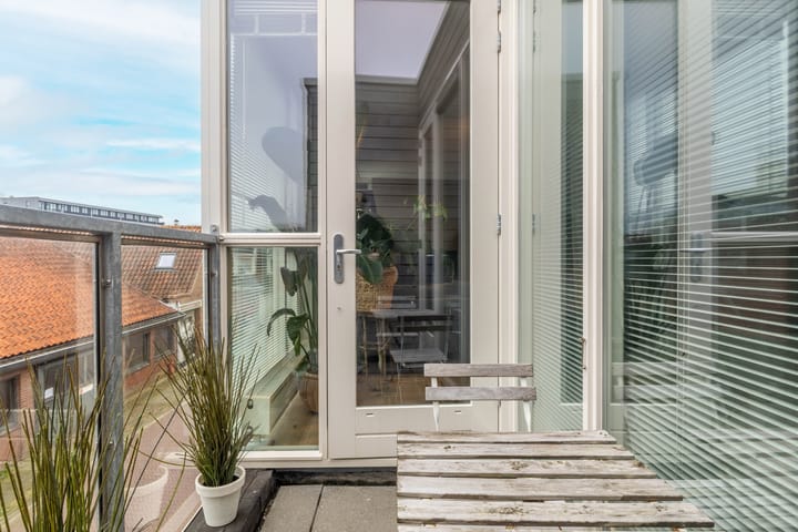 Foto 23 van Marinestraat 4-C