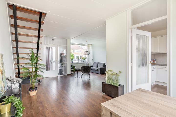 Photo 14 of Doetinchemsestraat 62