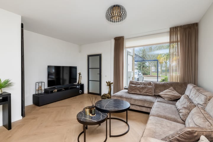 Foto 10 van Kievit 136