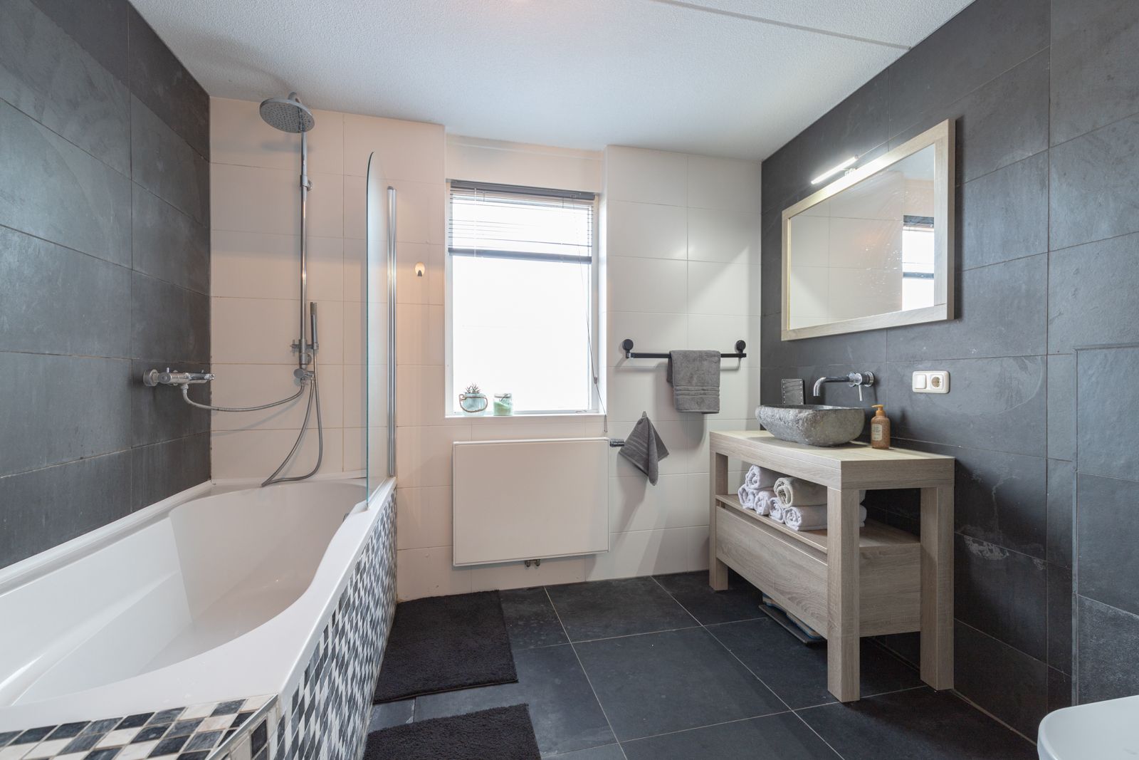 Foto 21 van Planetenlaan 57