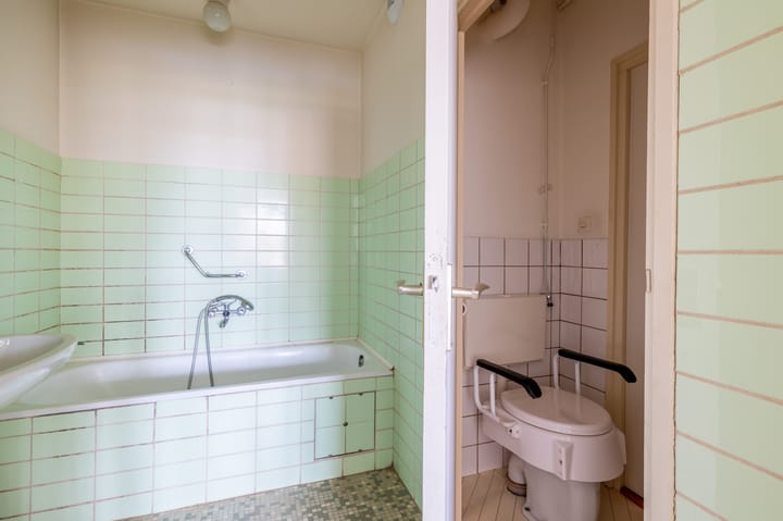 Foto 29 van Burgemeester Wuiteweg 145