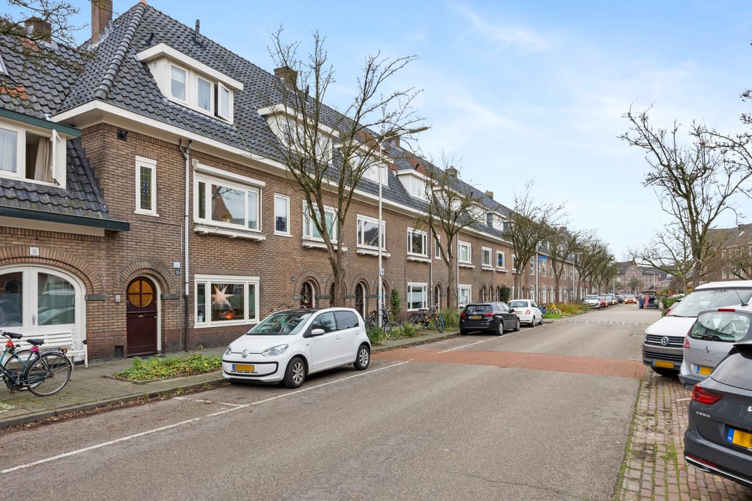 Photo 22 of van Heutszstraat 50