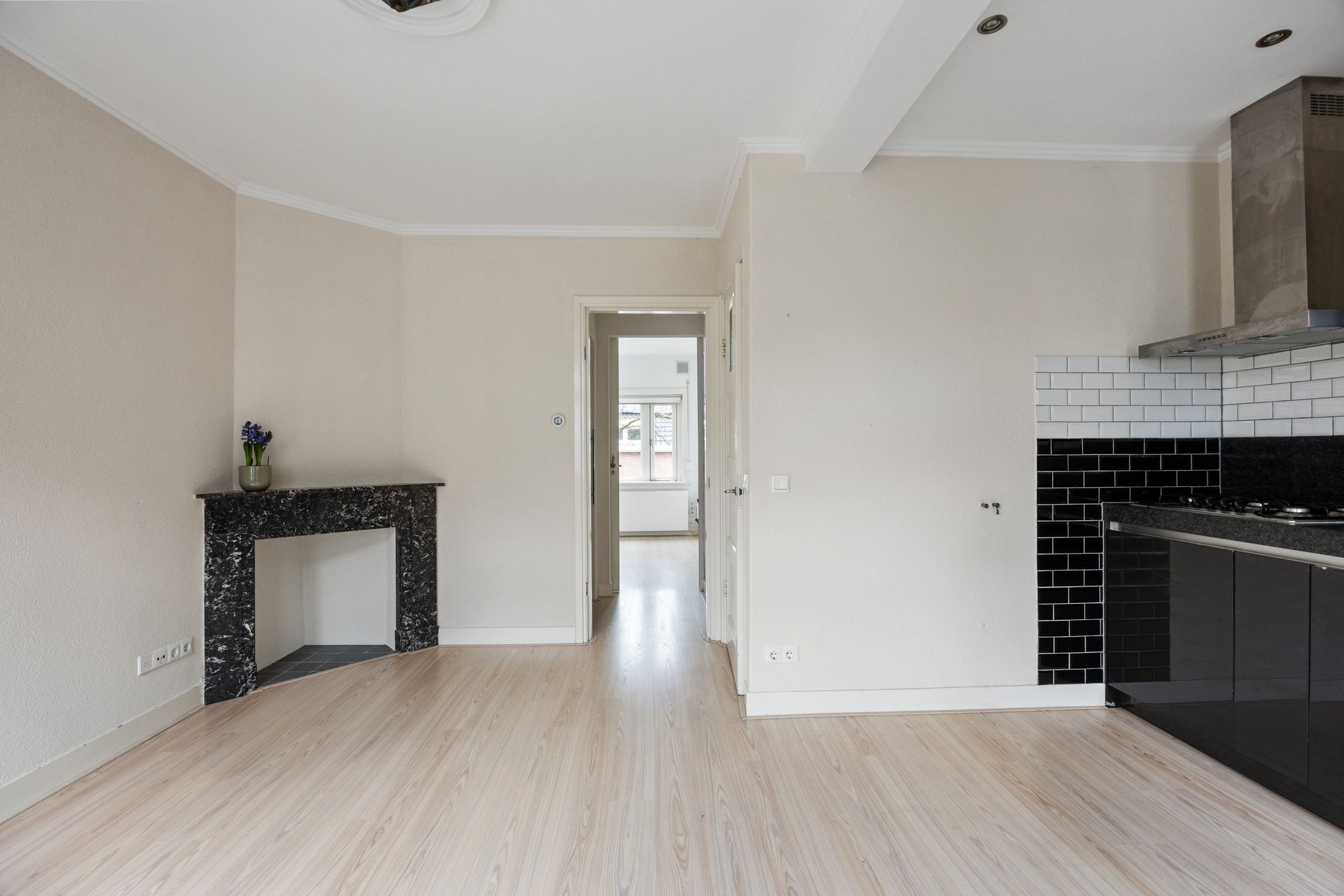 Photo 27 of van Heutszstraat 50