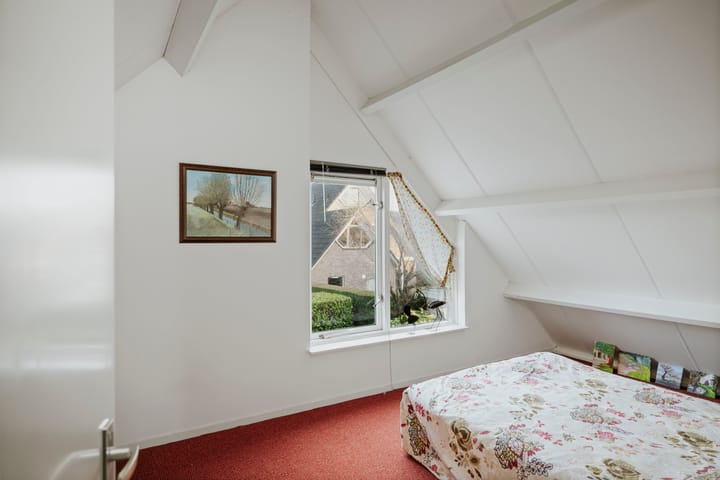 Photo 25 of Joke Smitlaan 13