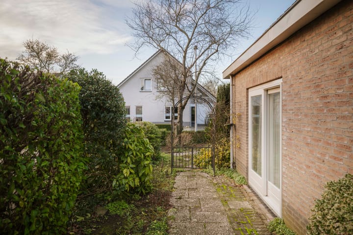 Photo 29 of Joke Smitlaan 13