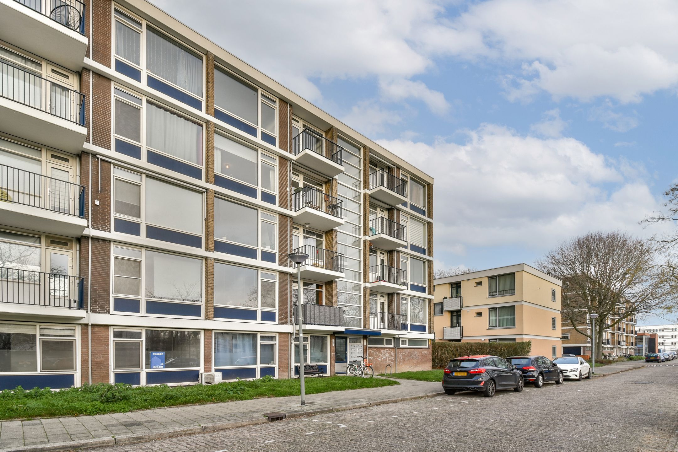 Buying a house in The Netherlands., Burgemeester Van Haarenlaan 682