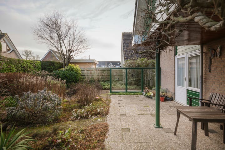 Photo 35 of Joke Smitlaan 13