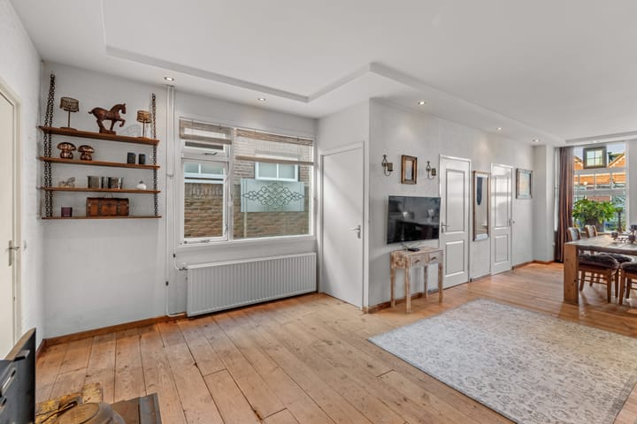 Photo 11 of Wouwseweg 83