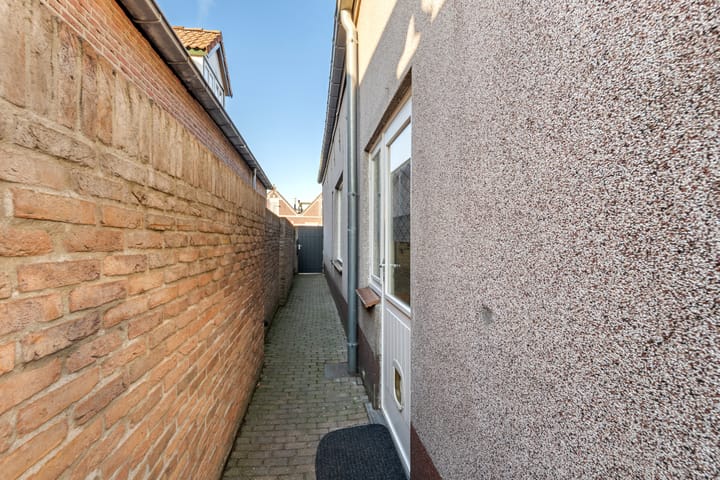 Photo 45 of Wouwseweg 83