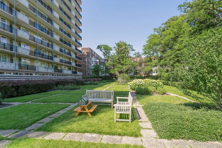 Foto 16 van Robert Baeldestraat 147