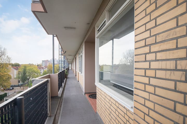 Foto 25 van Robert Baeldestraat 147