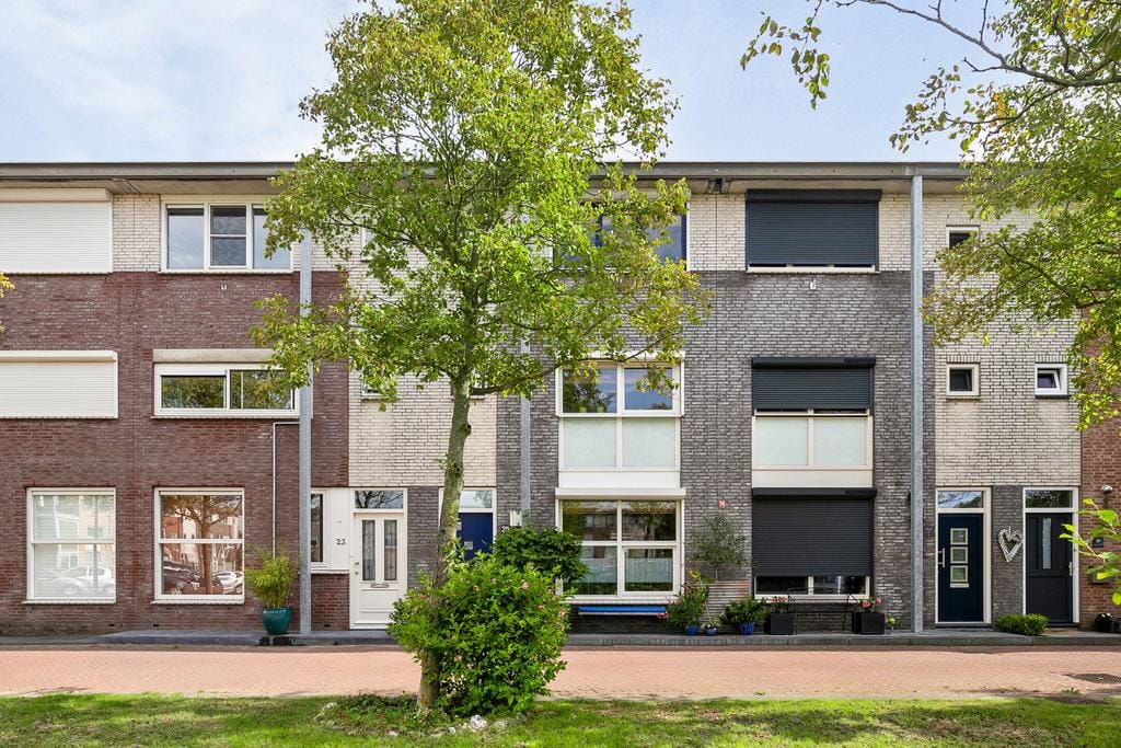 Foto 2 van Oostendeelplein 25