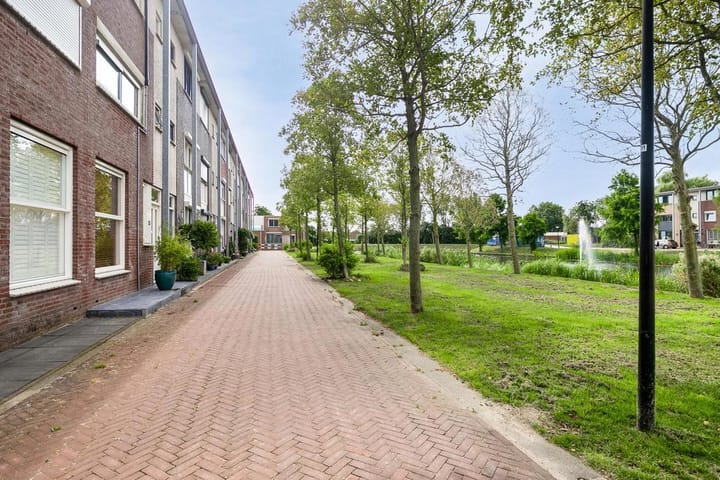 Foto 4 van Oostendeelplein 25