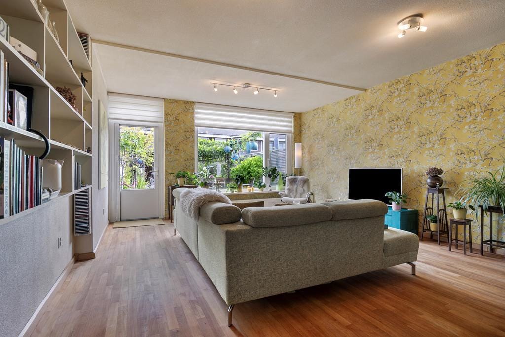 Foto 5 van Oostendeelplein 25