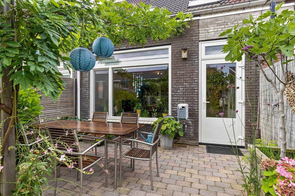 Foto 11 van Oostendeelplein 25