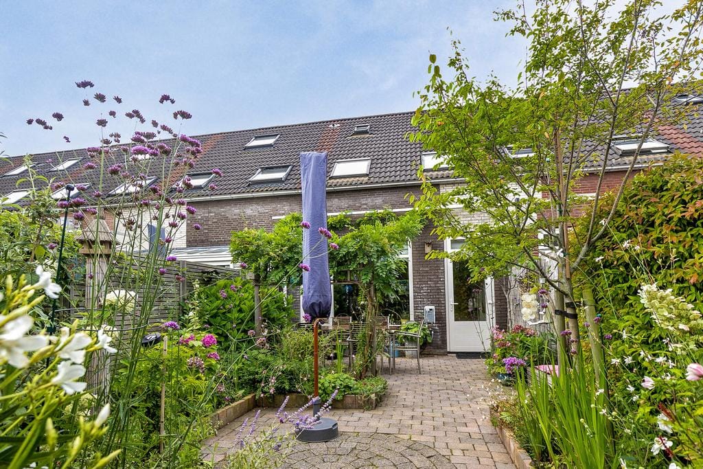 Foto 15 van Oostendeelplein 25