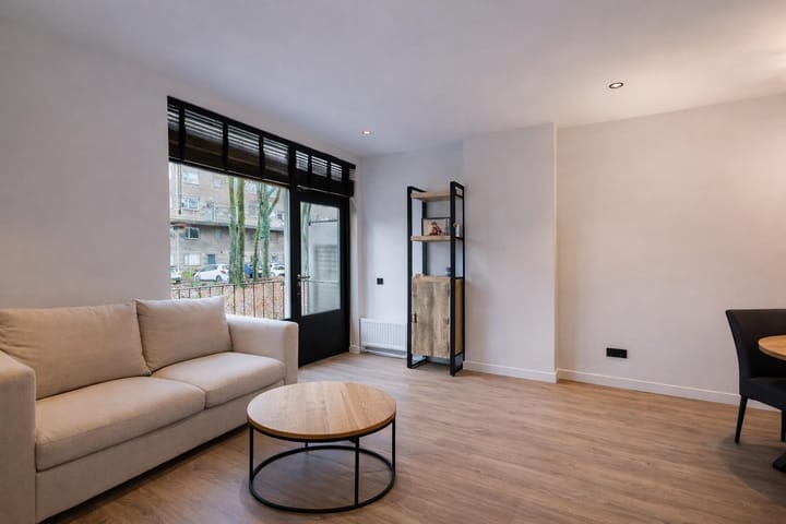 Photo 7 of van Heutszlaan 26