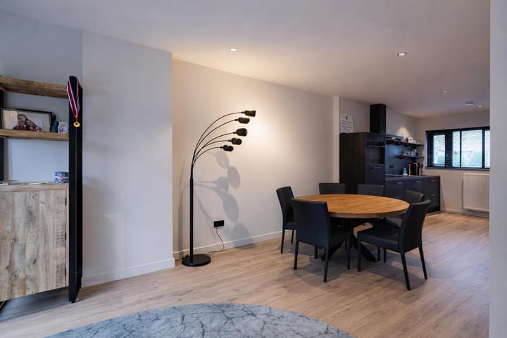 Photo 11 of van Heutszlaan 26