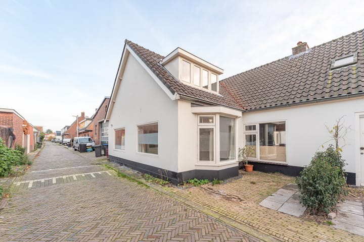 Botweg 16 main image