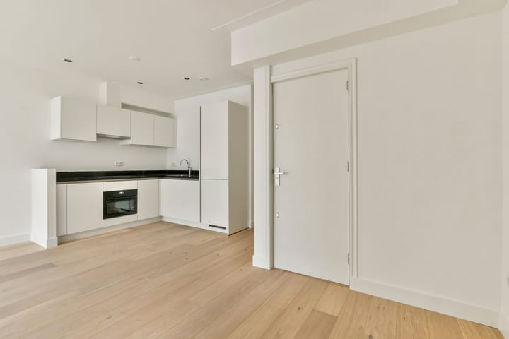 Foto 4 van Albert Cuypstraat 60-2