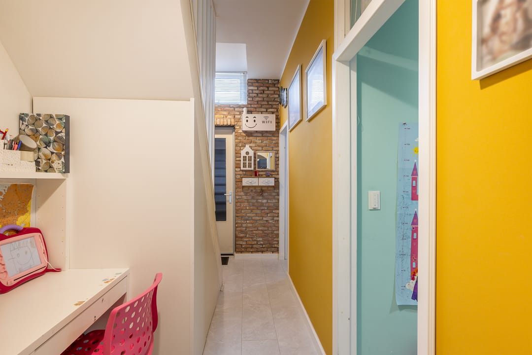 Foto 11 van Sommelsdijksestraat 12