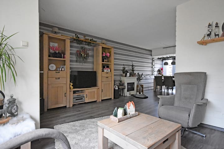 Foto 22 van De Yp 10