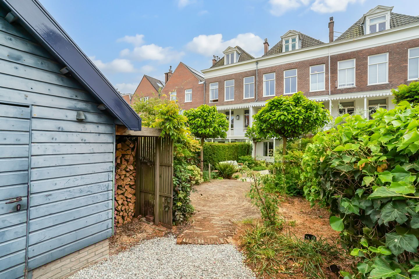 Foto 29 van Riouwstraat 22