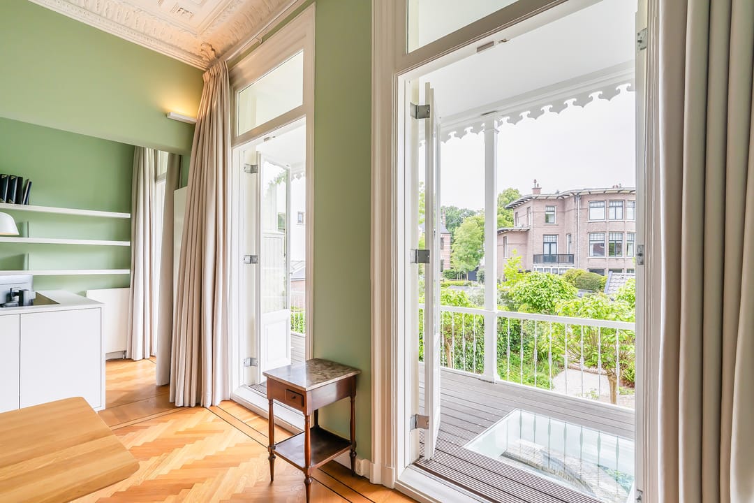 Foto 46 van Riouwstraat 22