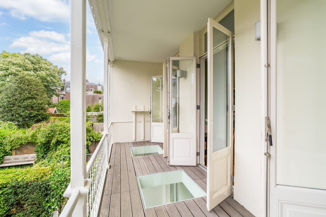 Foto 47 van Riouwstraat 22