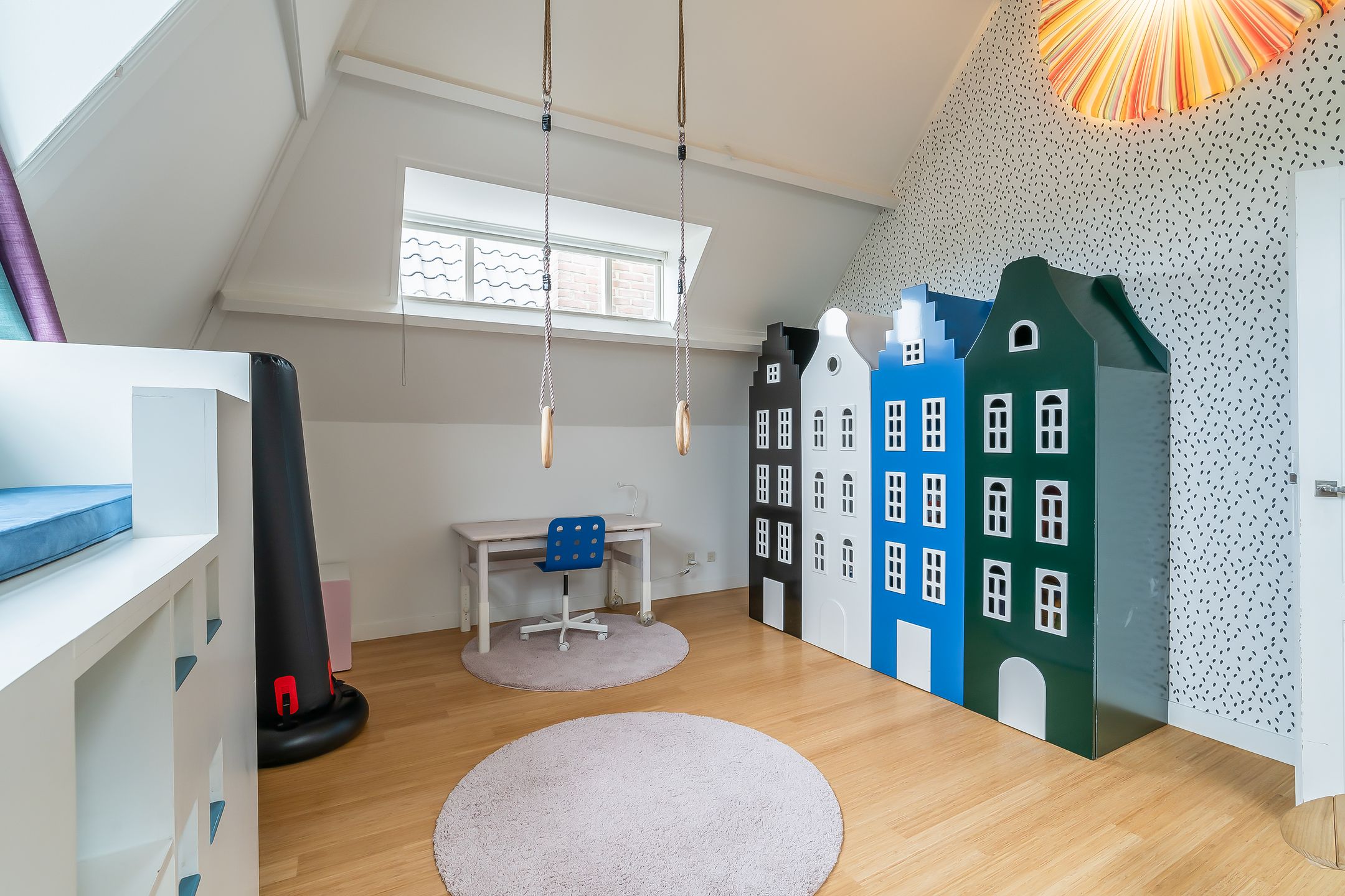 Foto 69 van Riouwstraat 22