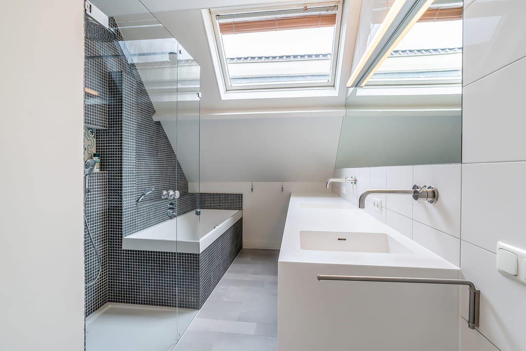 Foto 71 van Riouwstraat 22