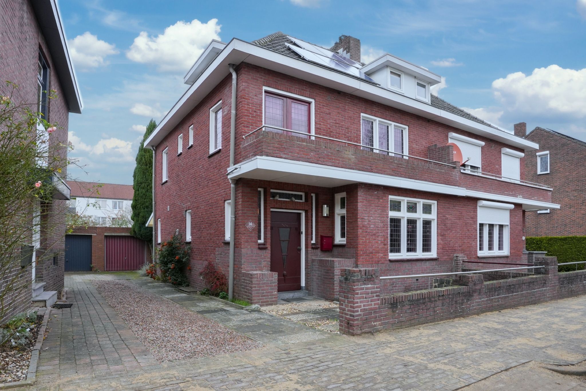 Buying a house in The Netherlands., Bosstraat 14