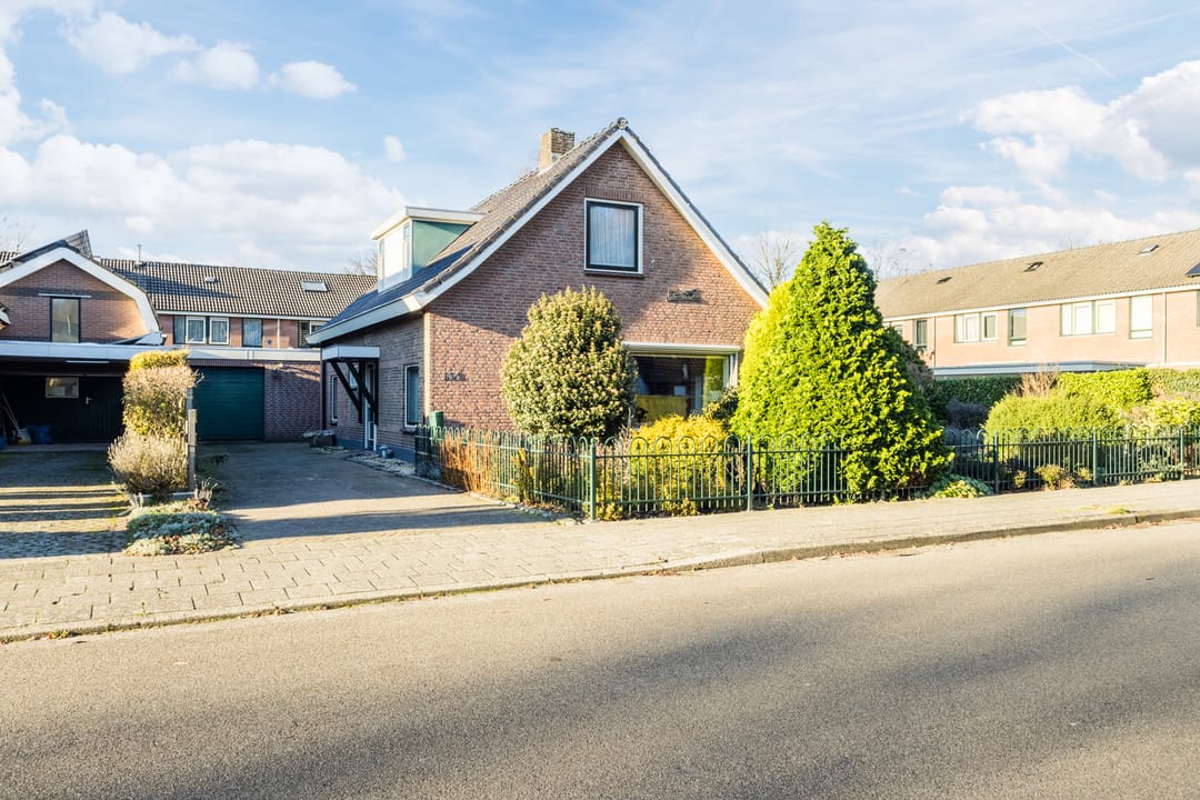 Foto 7 van Tusseler 144