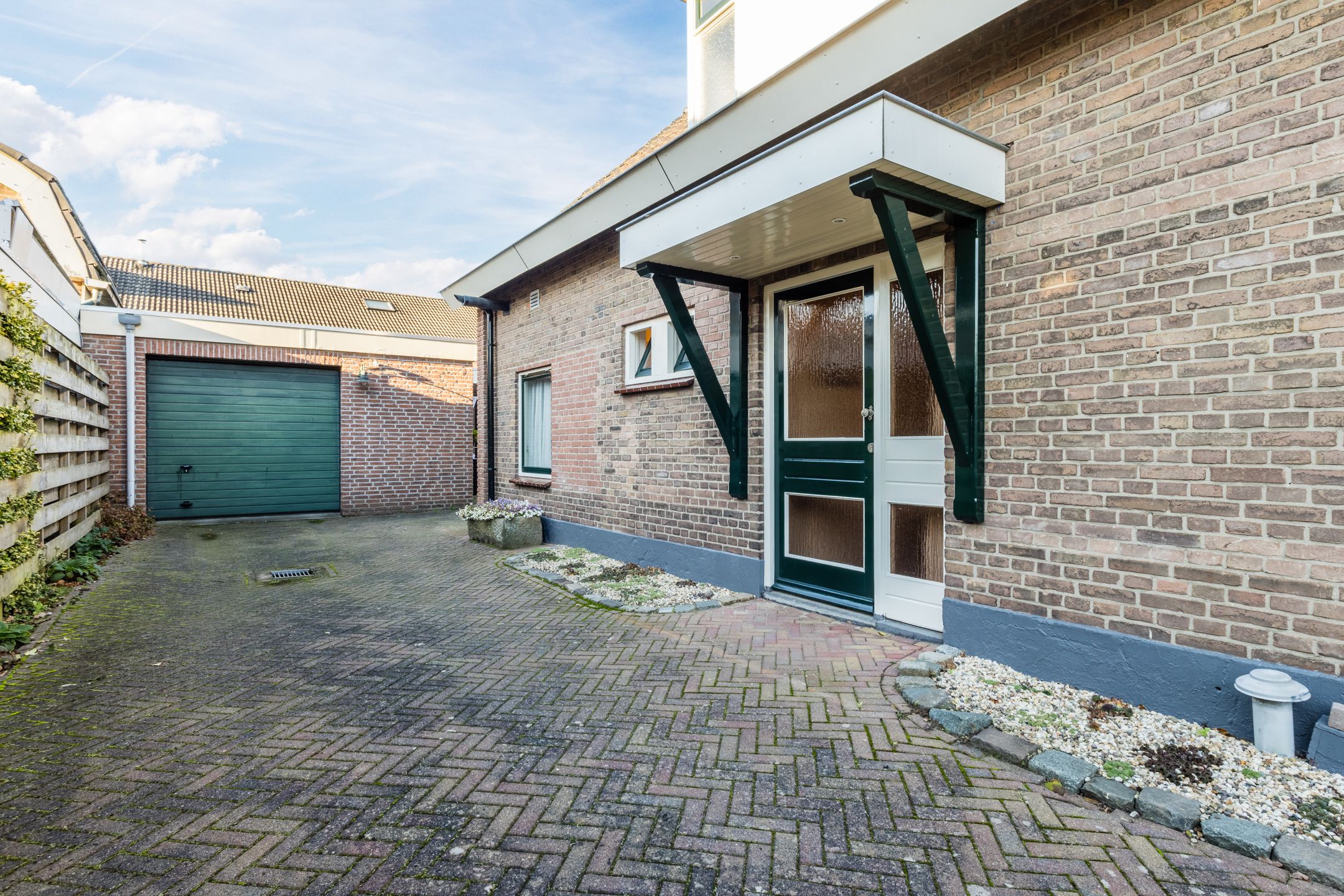 Foto 6 van Tusseler 144