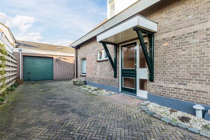 Photo 8 of Tusseler 144