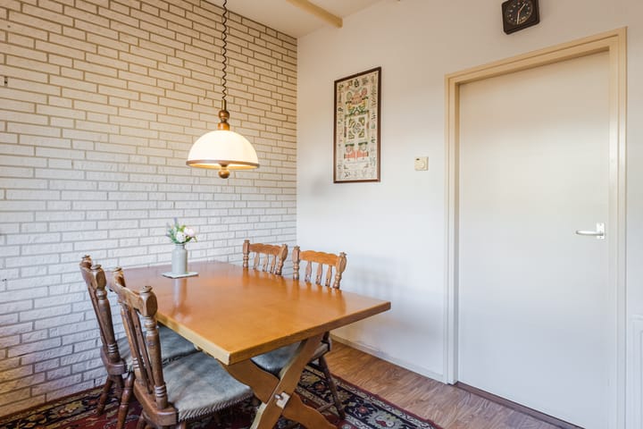 Photo 22 of Tusseler 144