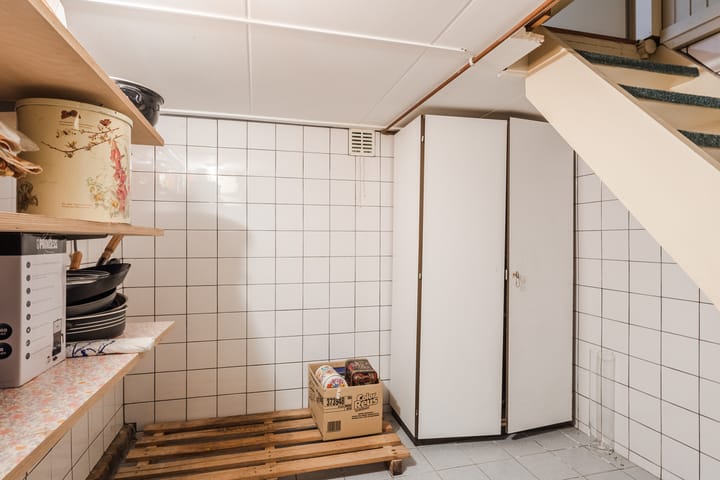 Photo 25 of Tusseler 144