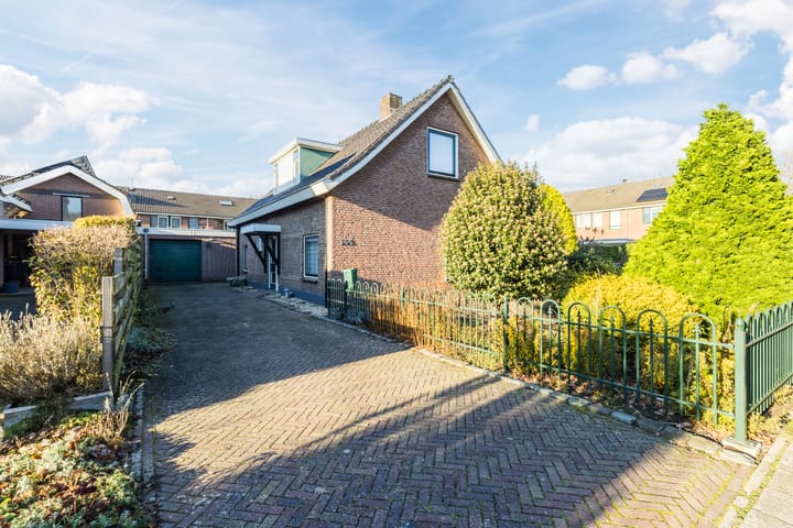 Photo 40 of Tusseler 144