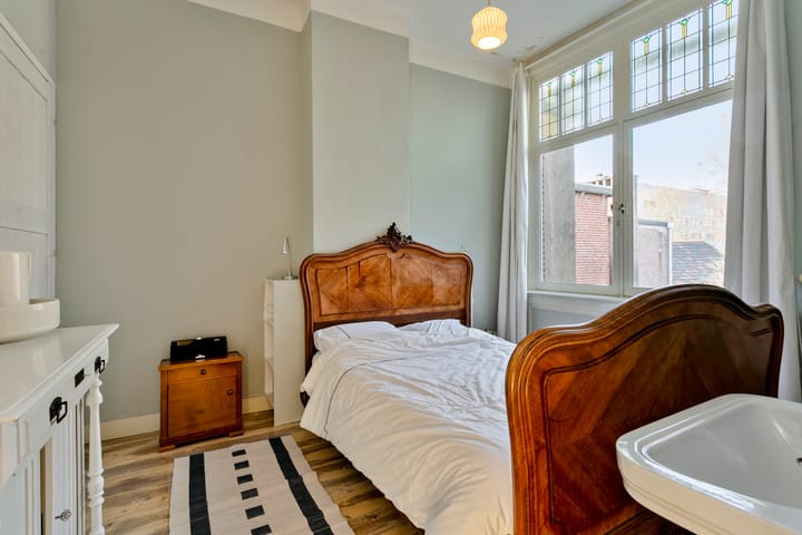 Photo 28 of Bredaseweg 223