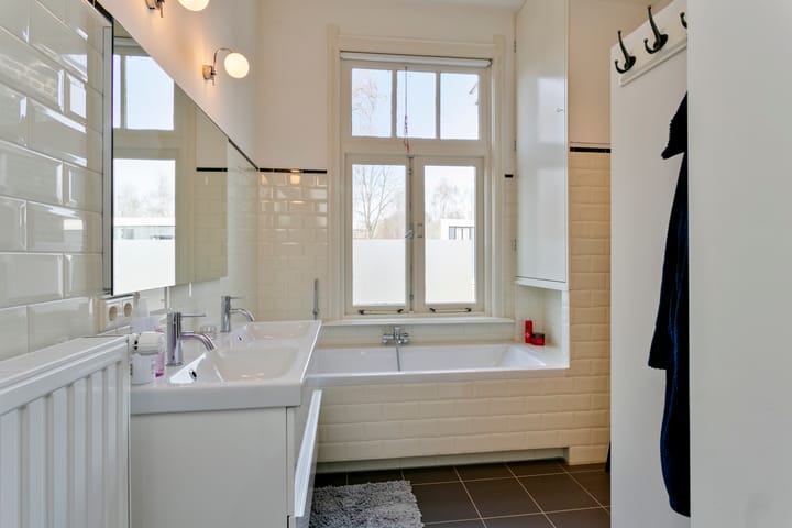 Photo 31 of Bredaseweg 223