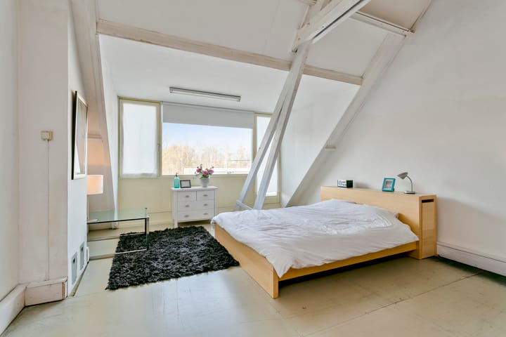 Photo 35 of Bredaseweg 223