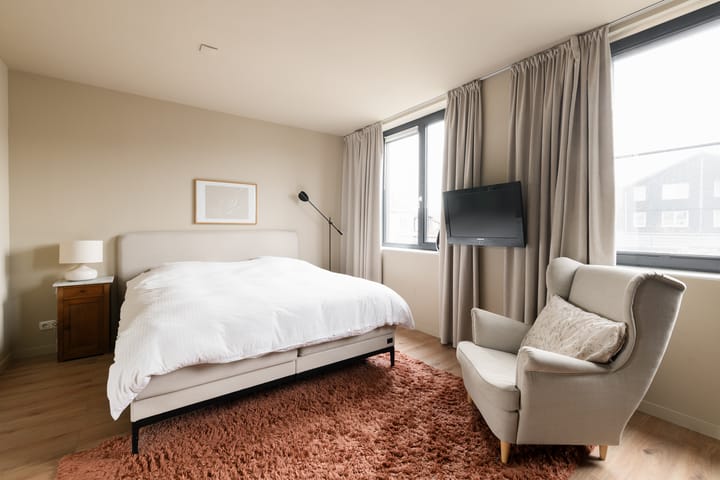 Photo 19 of Muyderban 22