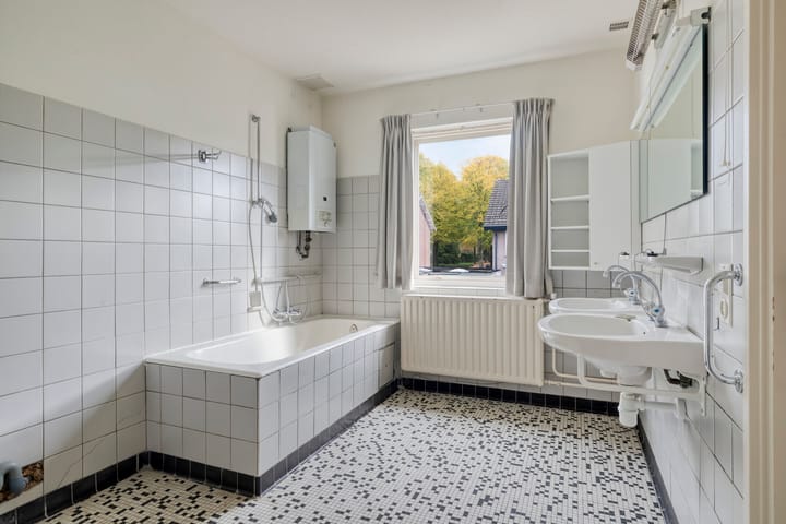 Foto 41 van Burgemeester Vissersstraat 22