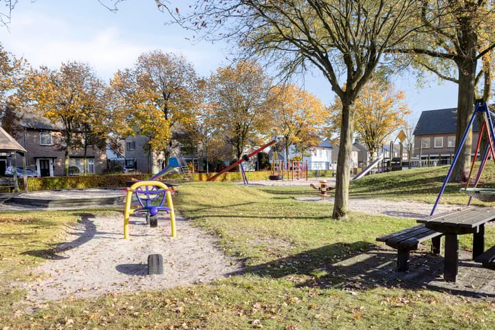 Photo 4 of Oranjeplein 6