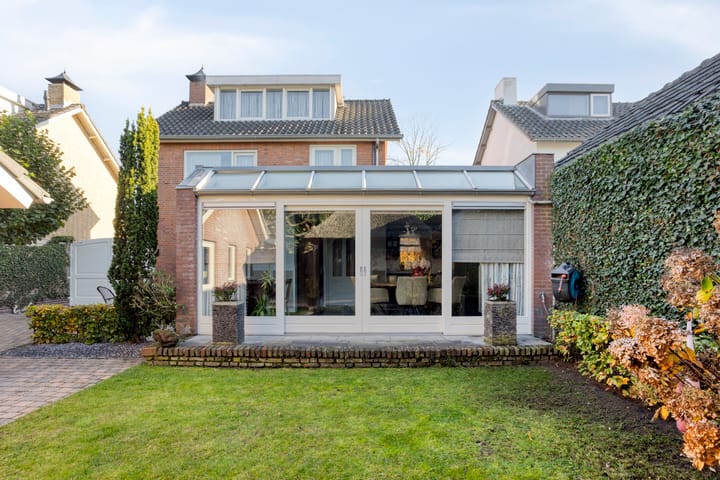 Photo 42 of Oranjeplein 6