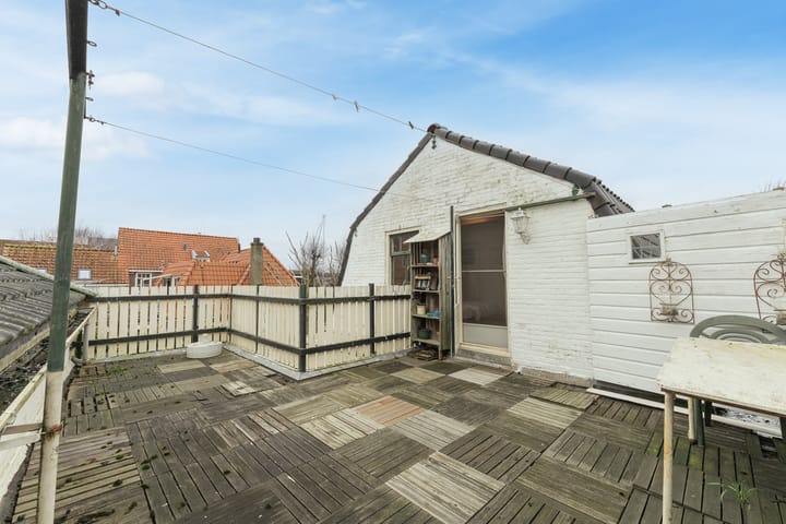 Photo 8 of Achtereiland 12