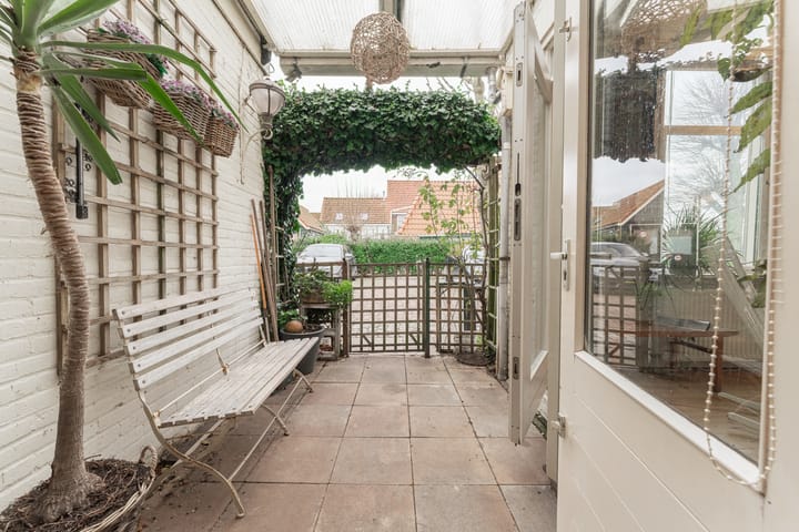 Photo 10 of Achtereiland 12