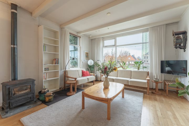 Photo 16 of Achtereiland 12