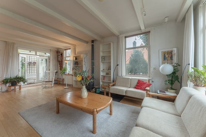 Photo 21 of Achtereiland 12