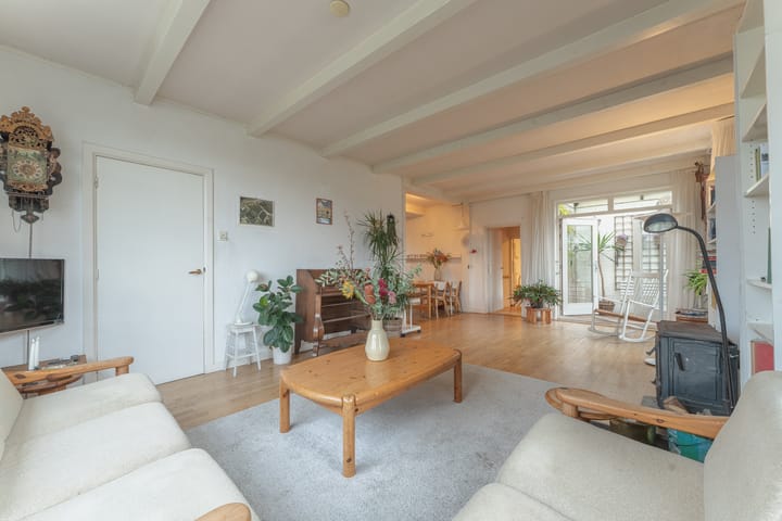 Photo 15 of Achtereiland 12